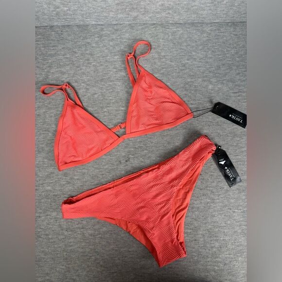 Tavik Other - Tavik Jett Triangle Bikini Set Women's Large Camellia Nylon Stretch Swimwear